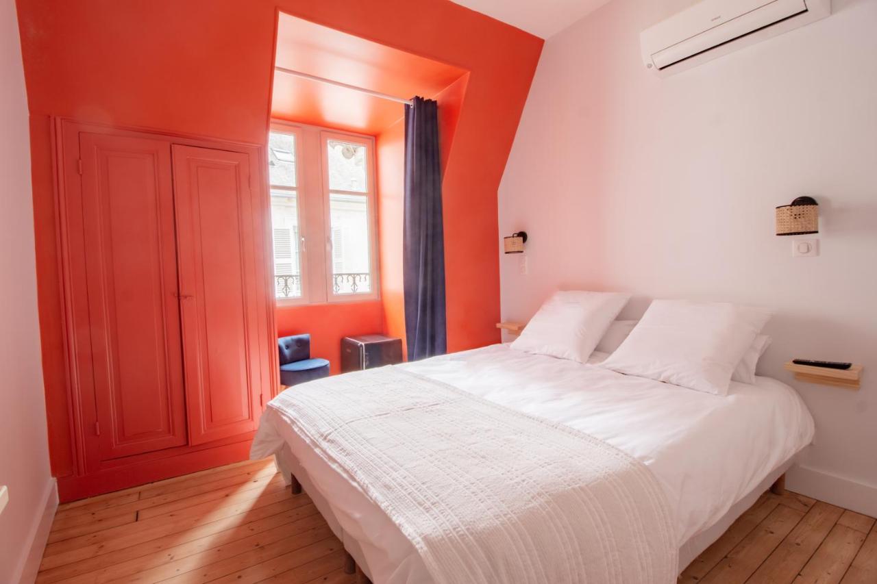 Le Coursarlon Aparthotel Bourges Bagian luar foto